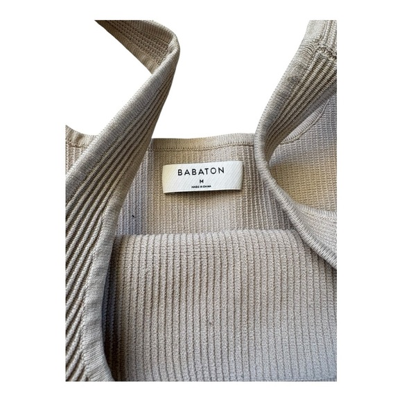 Babaton
Sculpt Knit Squareneck Cropped Tank medium - Picture 3 of 3